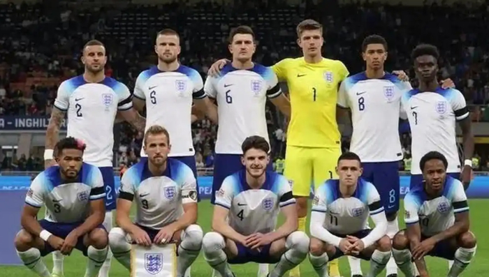 开云体育在线-曼联力克英格兰，孔德带队取胜